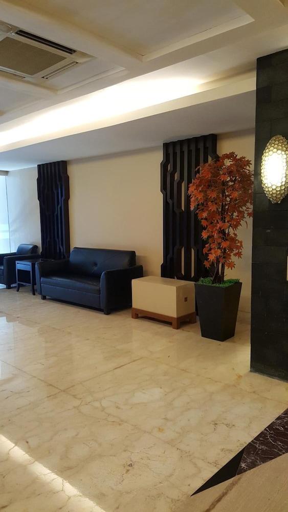 Rota International Hotel Jakarta Luaran gambar