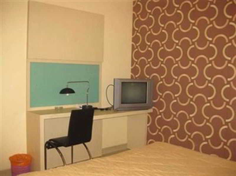 Rota International Hotel Jakarta Luaran gambar
