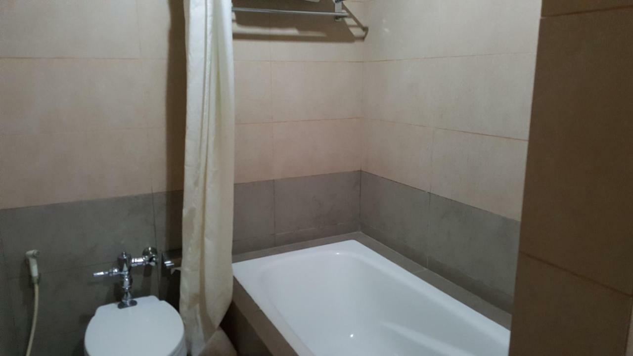 Rota International Hotel Jakarta Luaran gambar
